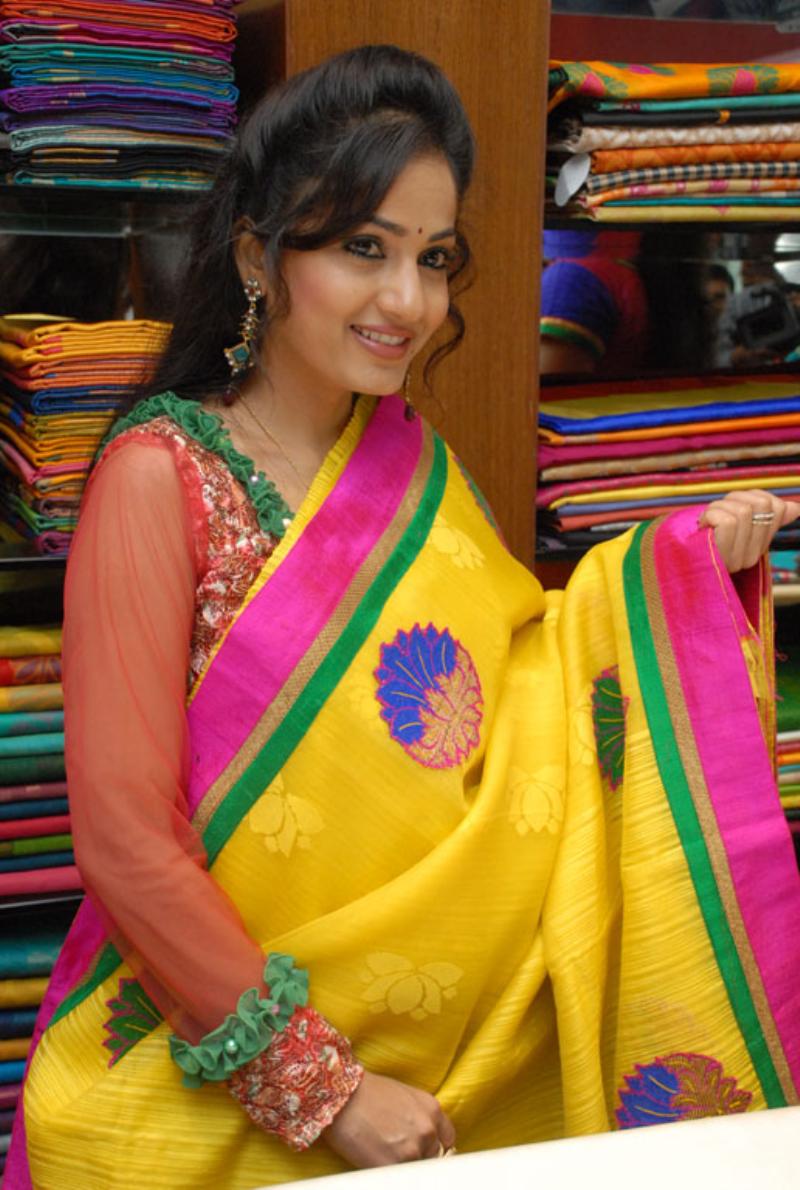 Beautiful Bellary Girl Madhavi Latha Photos In Transparent Yellow Saree