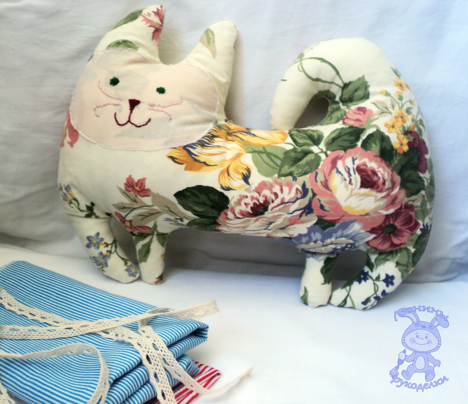 мягкая игрушка gulliver котофей с сердцем.