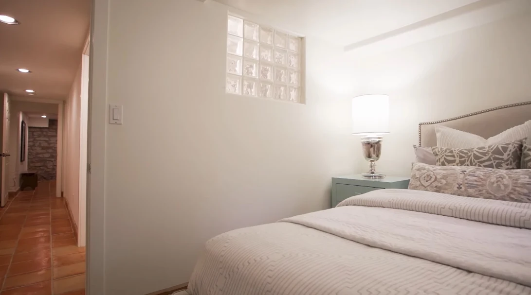 30 Photos vs. 35 Glengrove Ave W, Toronto Interior Design Luxury Home Tour