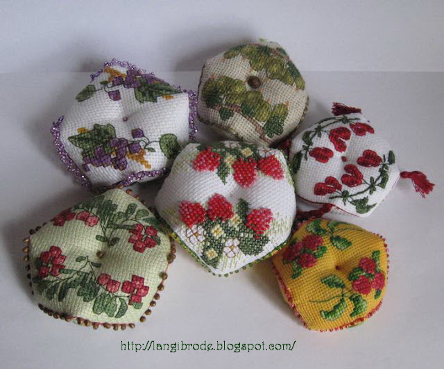 Ягодка к ягодке. Клубника Ягодка к ягодке. Клубника