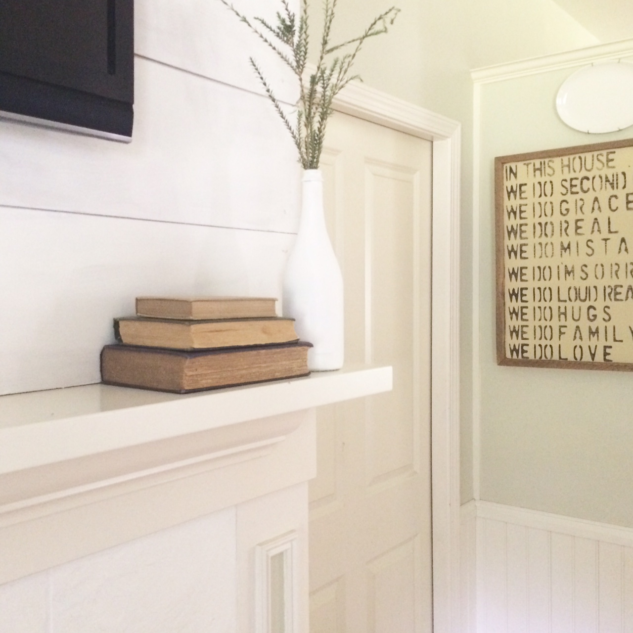 Little Farmstead Farmhouse Style Shiplap Update (Fireplace Before and