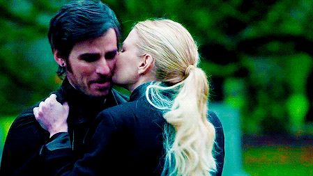 hook-emma.gif