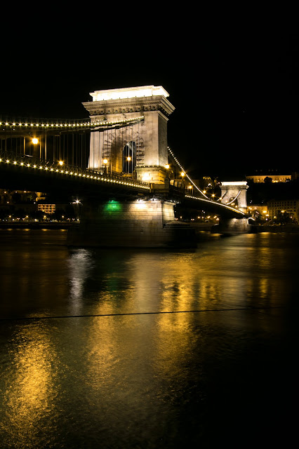 Ponte delle catene di notte-Budapest