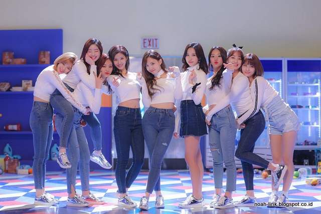 Lirik Lagu Twice - Heart Shaker | Lirik Lagu Dunia
