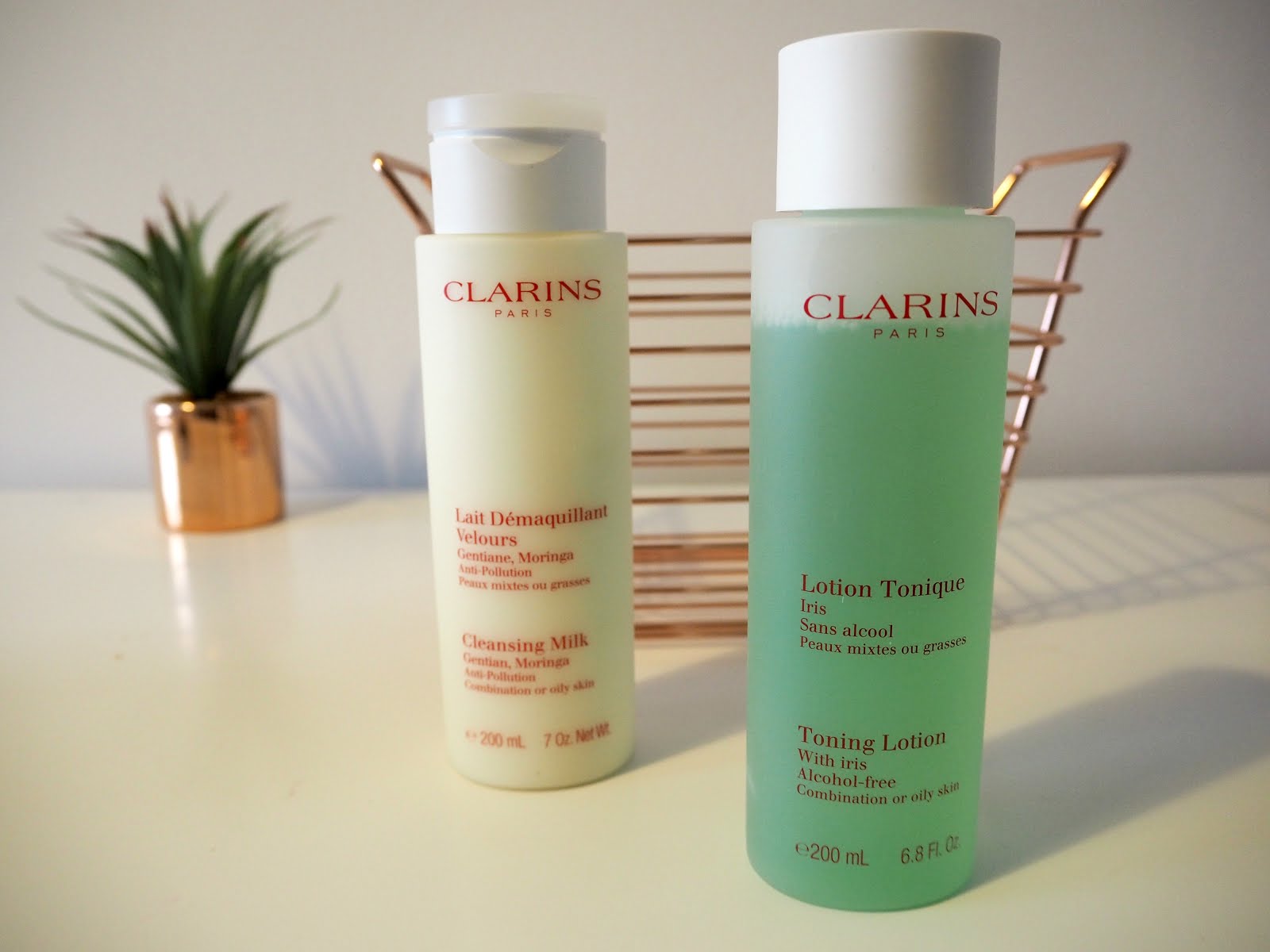 Til fods cement menneskelige ressourcer Review: Clarins' Cleanser & Toner Duo for Combination/Oily Skin - Prime +  Dine