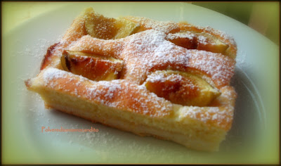 torta soffice ricotta fichi e zafferano