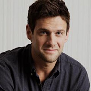 Justin Bartha wife, age, movies and tv shows, lia smith, hangover, national treasure, wiki, biography Justin Bartha wife, age, movies and tv shows, lia smith, hangover, national treasure, wiki, biography