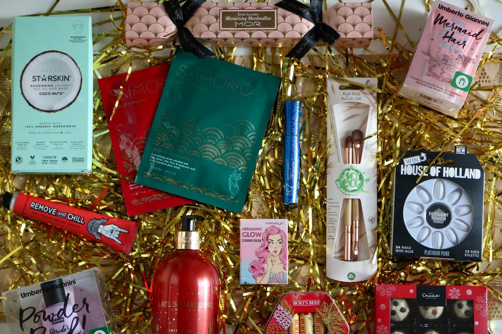 Christmas Gift Guide: Last Minute for Him & Her + A Giveaway!
