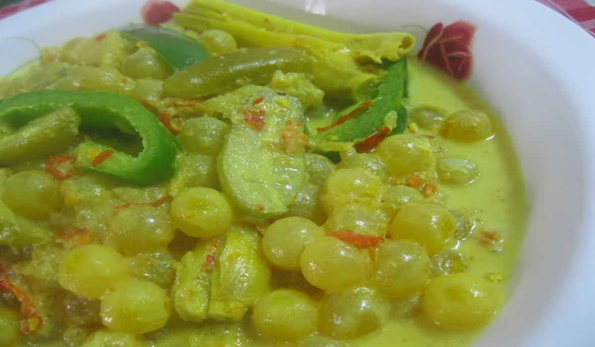 TELUR IKAN MASAK LEMAK CILI API TELUR IKAN MASAK LEMAK CILI API