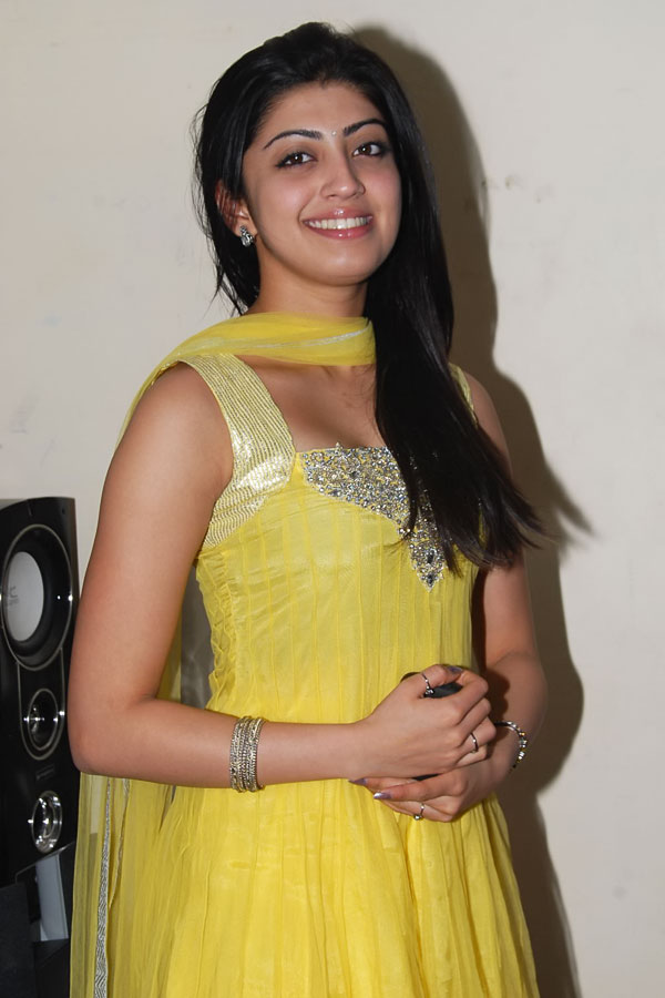 Praneetha in yellow suit - Praneetha Yellow Suit Pics