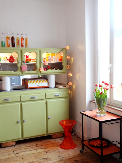 Die-Wohngalerie: 70er Jahre Küche revisited nach Flohmarkt-Rausch!