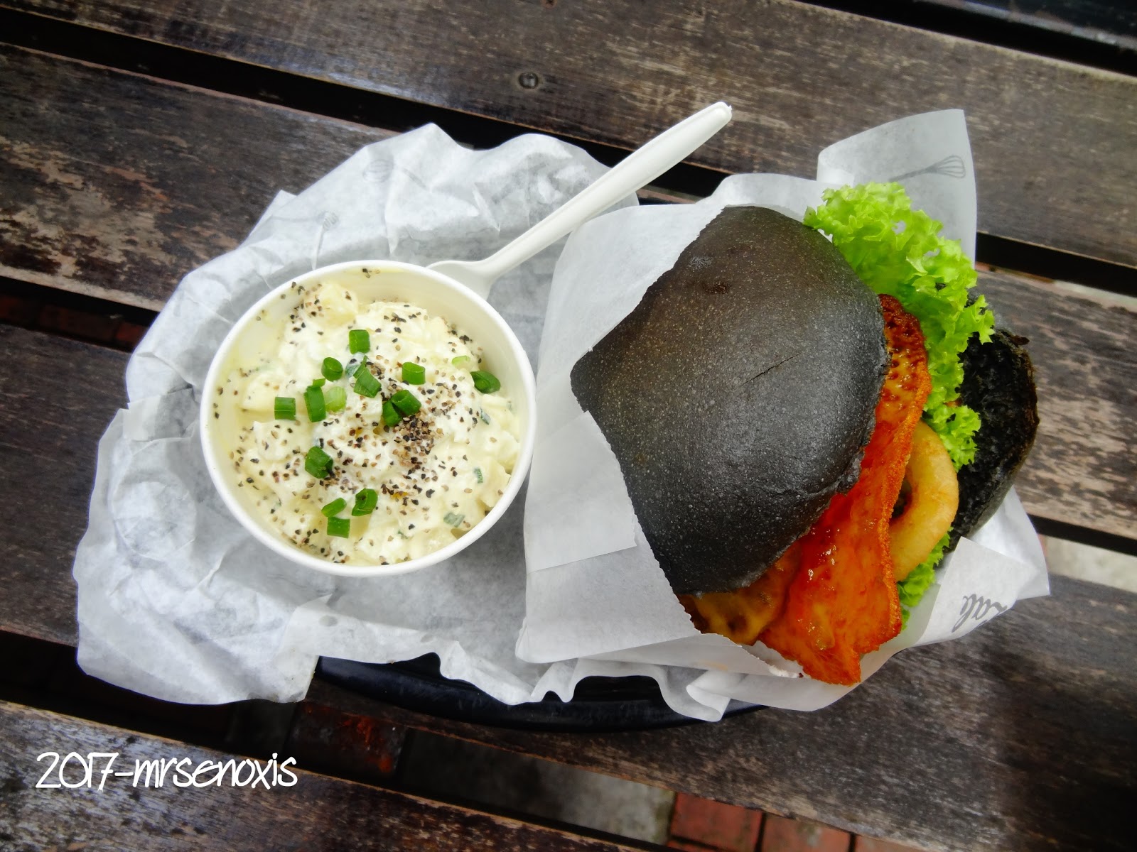 Me as MrsEnoxis Lunch Burger Lab Cyberjaya