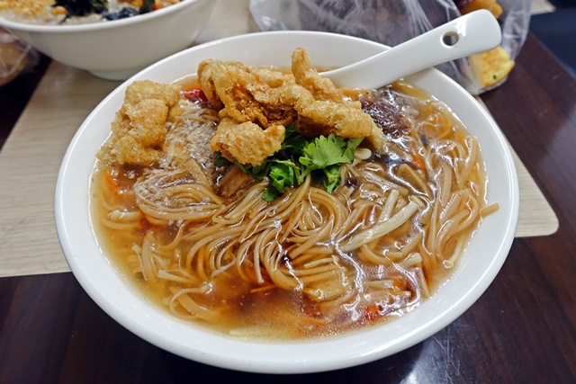 ㄇㄇ紫米飯糰/香菇素麵線~台北葷素/捷運行天宮站蔬食早午餐