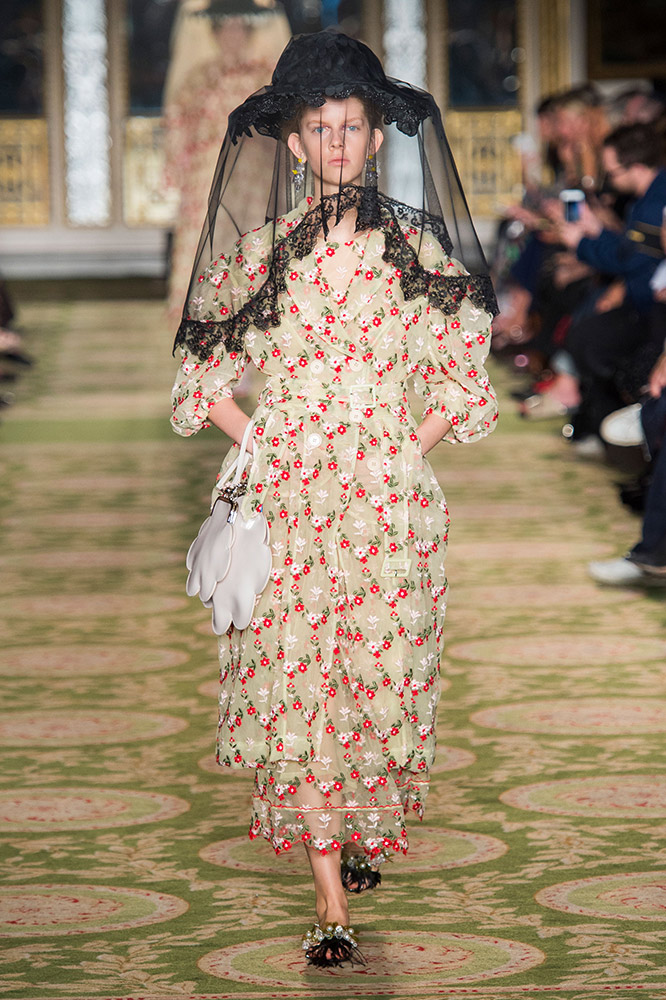 Sfilata Simone Rocha Spring 2019 Ready-to-Wear Collection | Cool Chic ...