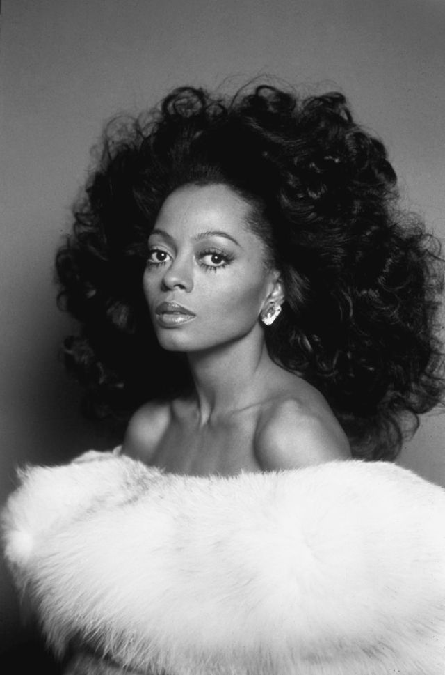 20 Fascinating Vintage Photos of Diana Ross With Her Very Big Big Hair ~ Vintage Everyday