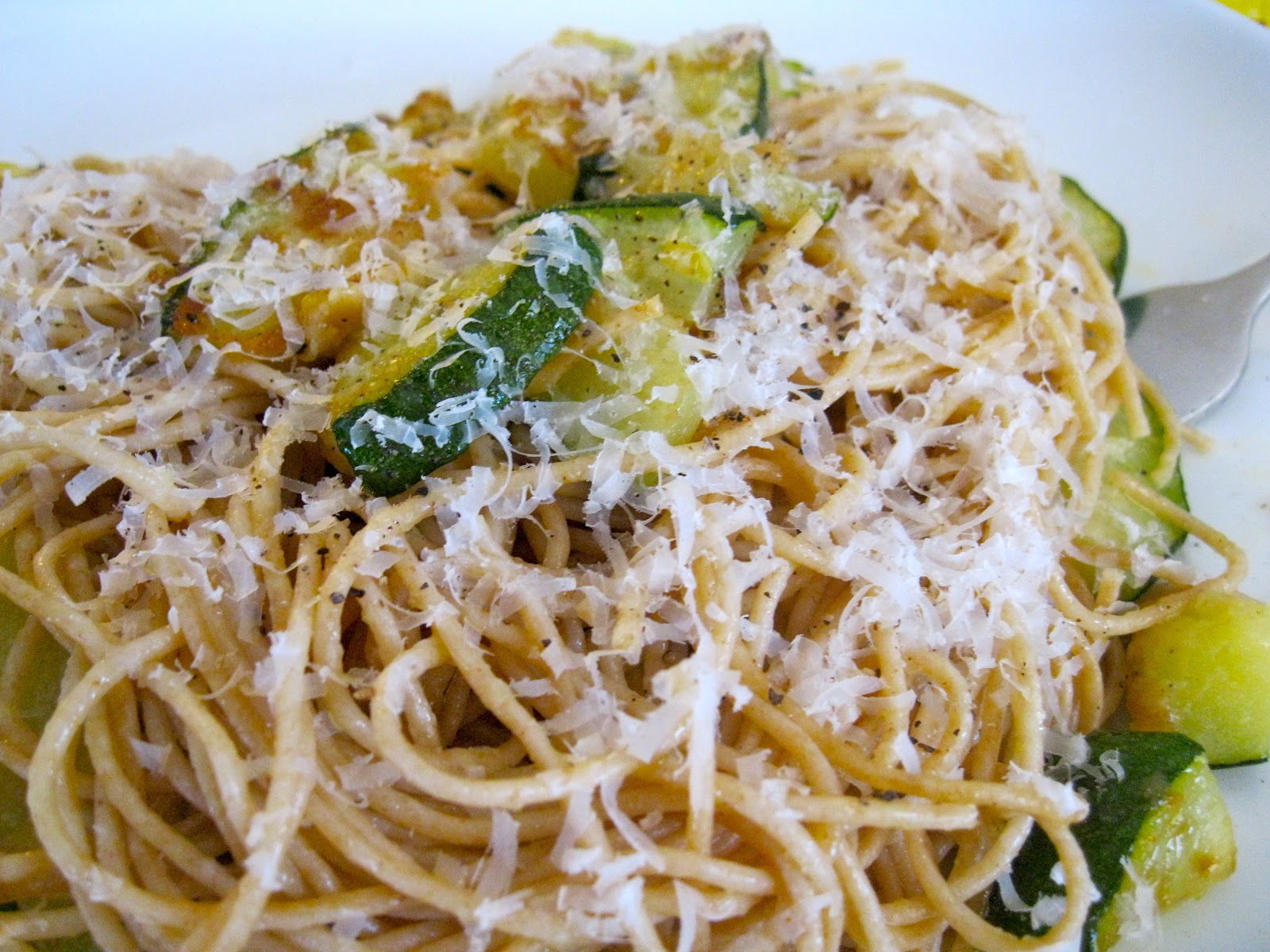 a time to eat Paltrow's Fried Zucchini Spaghetti