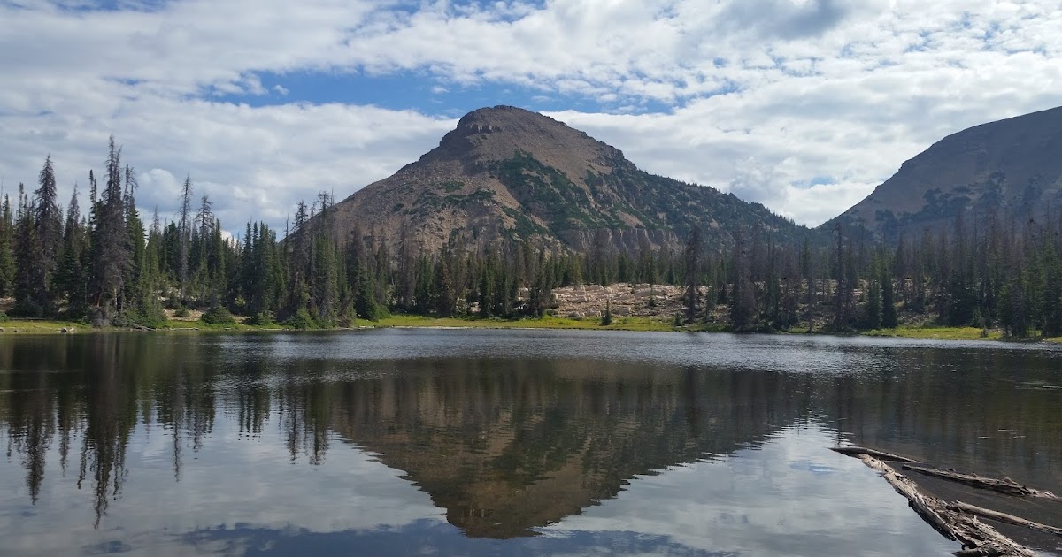 LB Hikes HOWTOGUIDE Uinta Lakes Microadventure