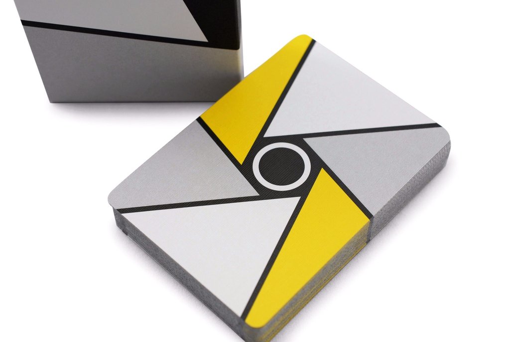 Virtuoso Spring/Summer 2016 deck - Magic and Imported Playing