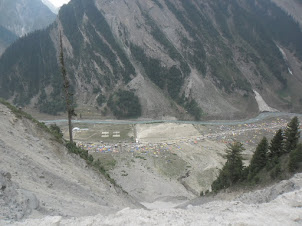 Minamarg valley as seen from Zoji La pass height.