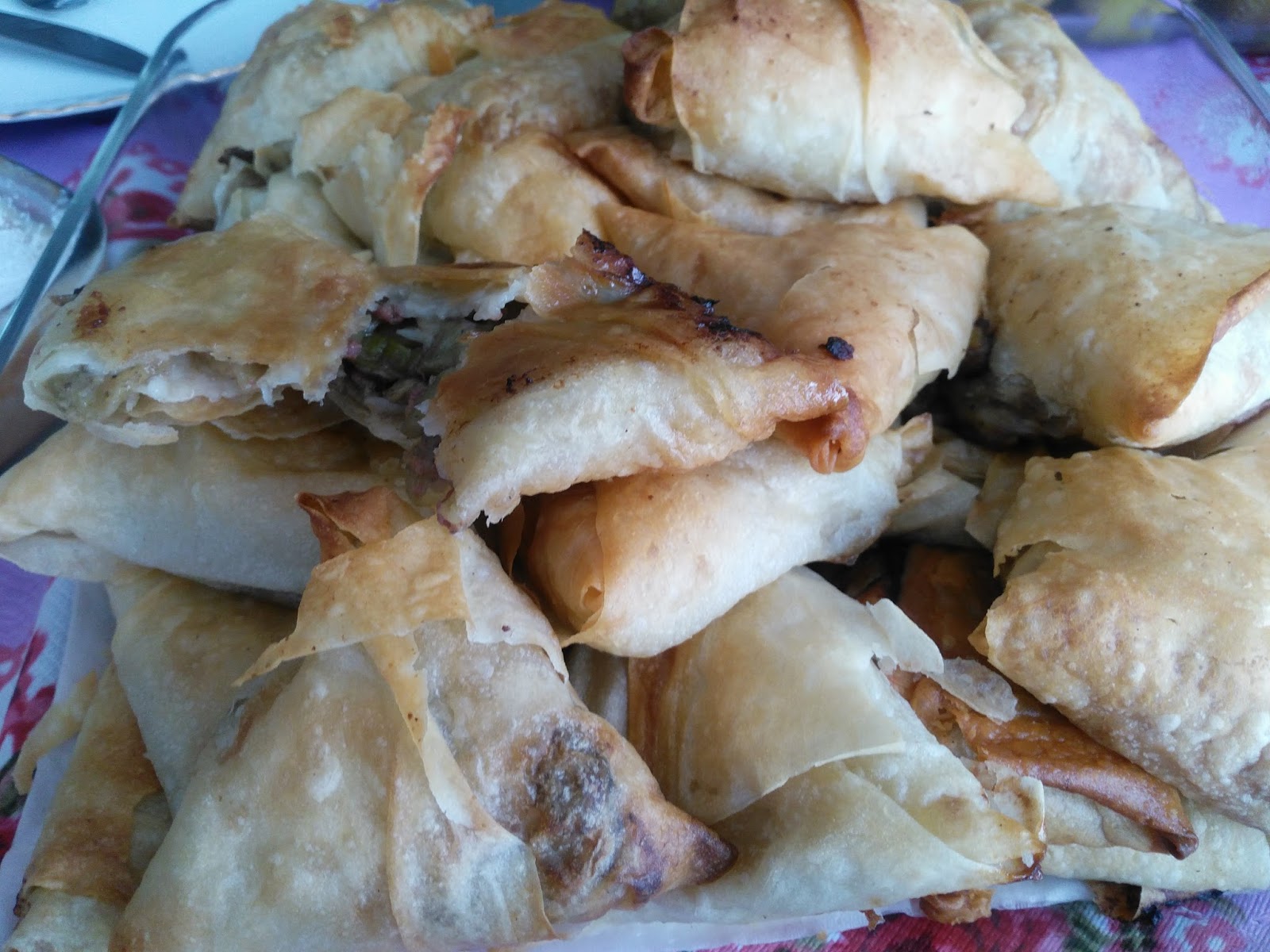 Akissmutfak Patlıcanlı Kıymalı Muska Börek (Hazır Yufka İle)