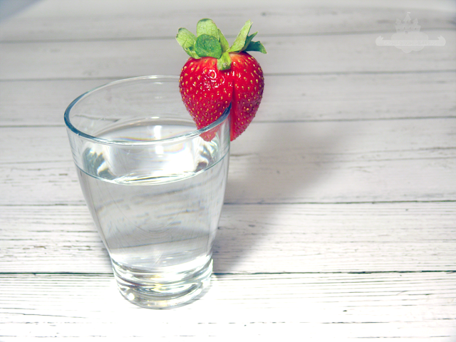 Frühlingserwachen - 5 Tipps gegen Frühjahrsmüdigkeit viel Wasser trinken