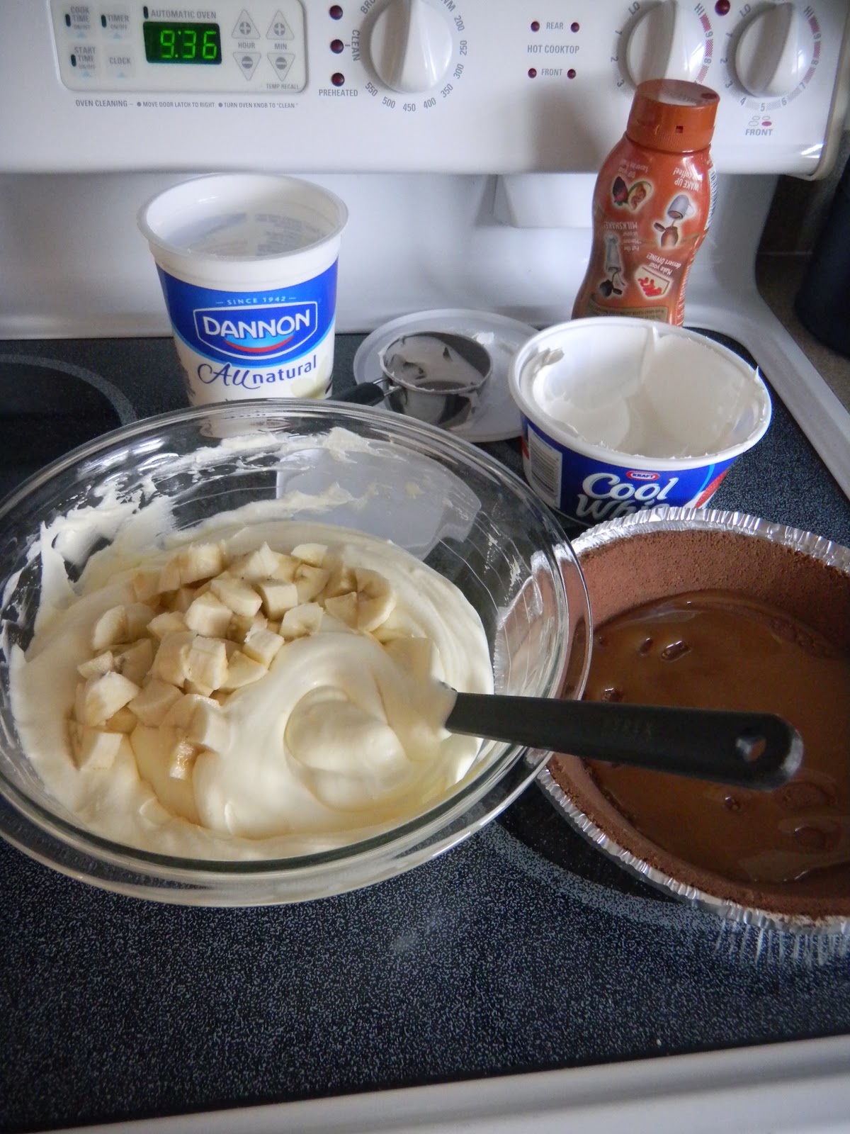 Skinny Minnie's Recipes Frozen Banana Yogurt Pie