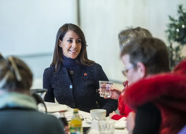 Princess Marie visited the National Museum of Greenland, and social care center. Also, the Princess delivered learning diplomas at Sermersooq in Nuuk