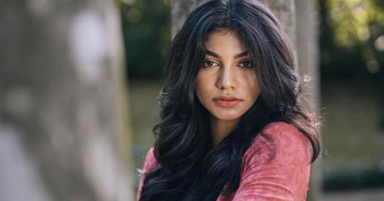 Biodata Jihane Almira Dan Agama Pemburu Soal Jawaban