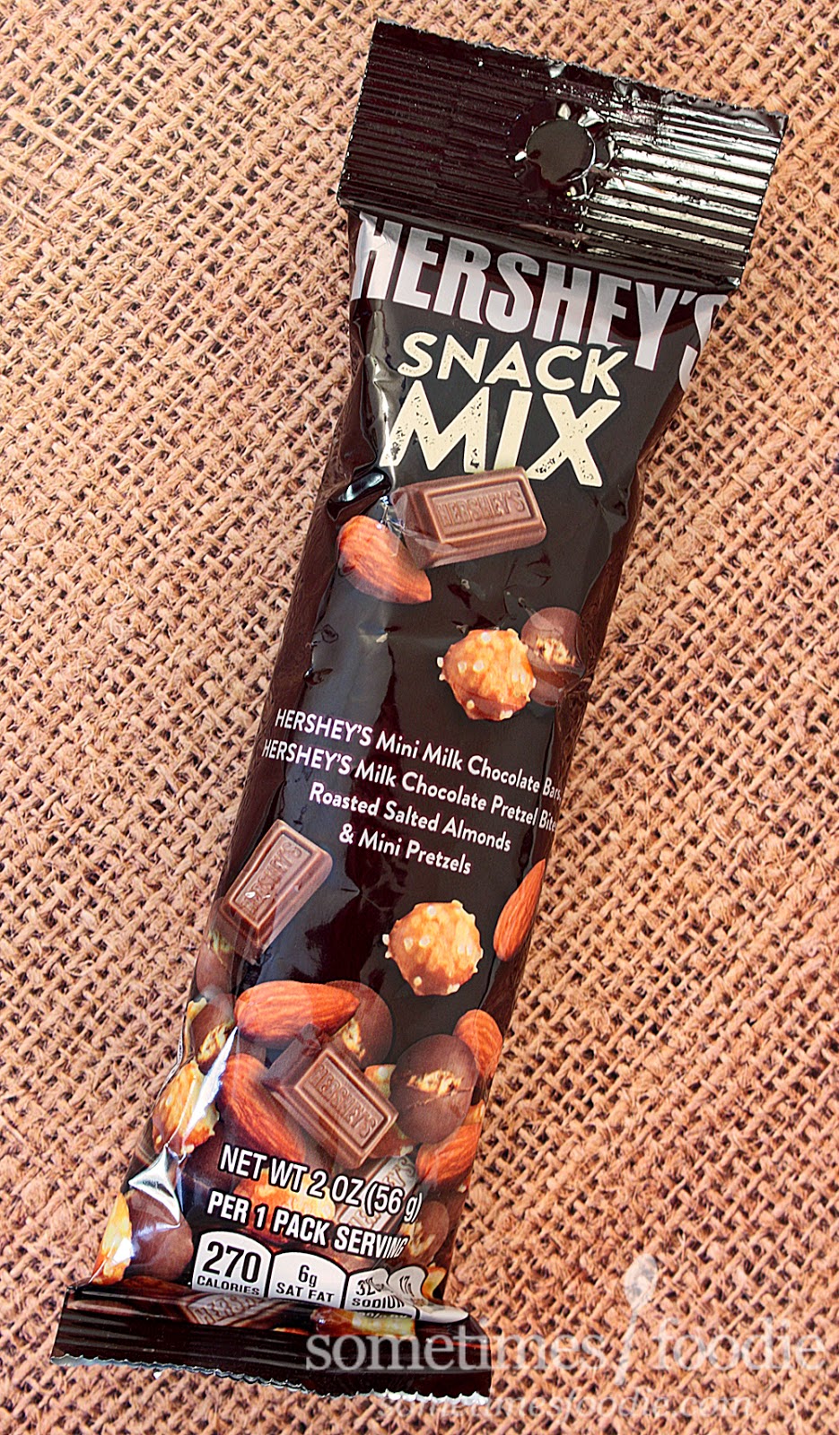 Sometimes Foodie Quickie Review Hershey Snack Mix BJ's