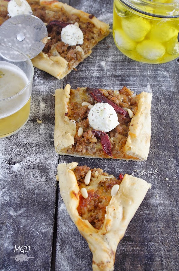 Lahmacun - Pizza Turca con labneh mi gran diversion