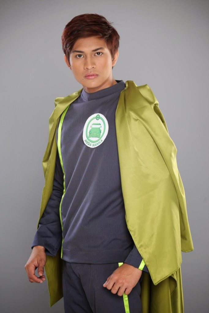 Man Central: Andres Vasquez: In Sportswear