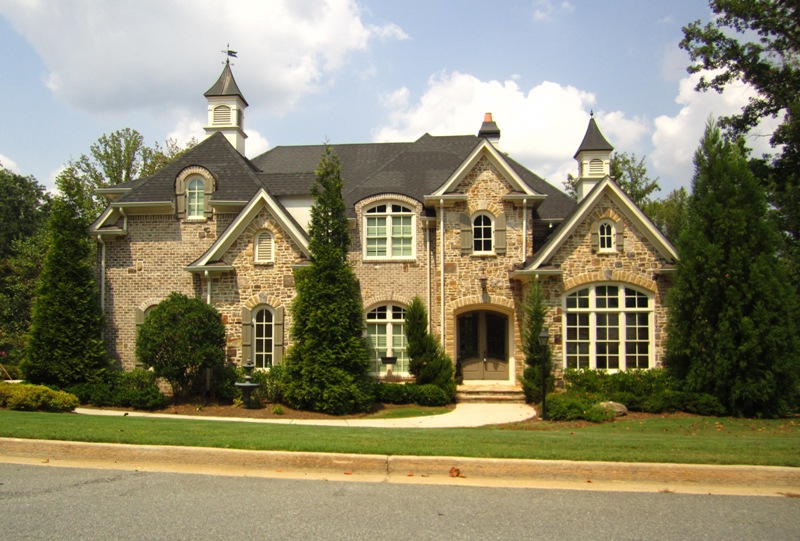 White Columns Country Club Of Homes