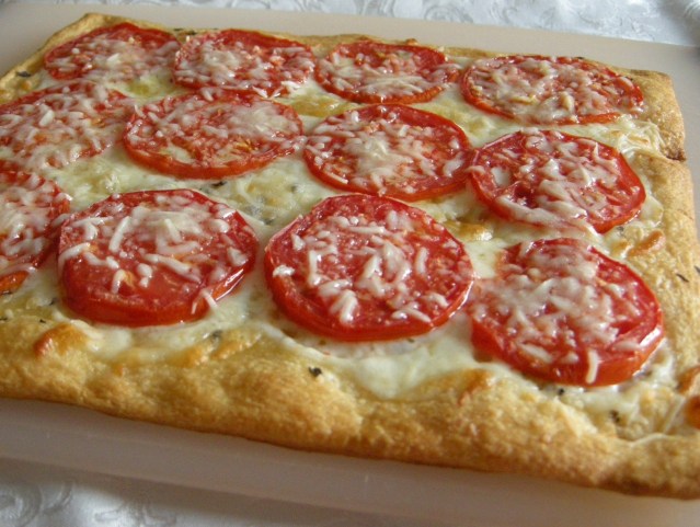  Cheesy Margherita Pizza