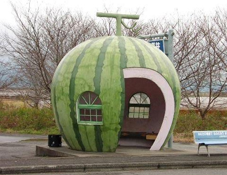 Bus+stop+around+the+world10.jpg