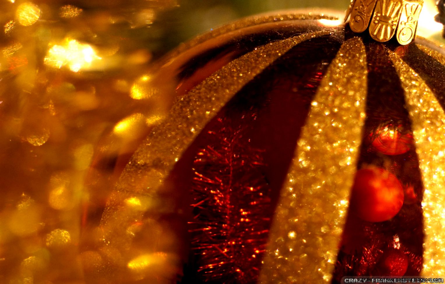 Christmas Balls wallpapers   Crazy Frankenstein