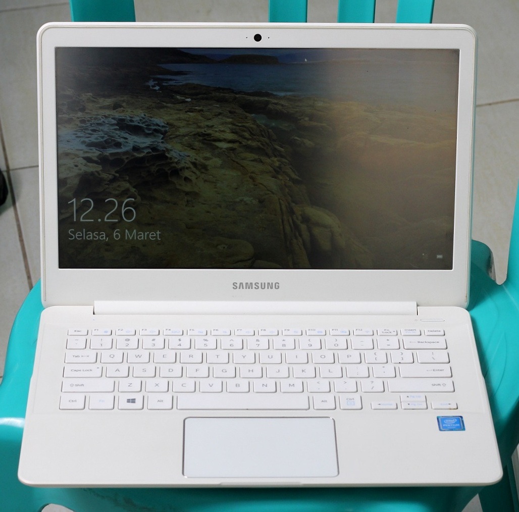 https www jameshomans com samsung laptop kamera