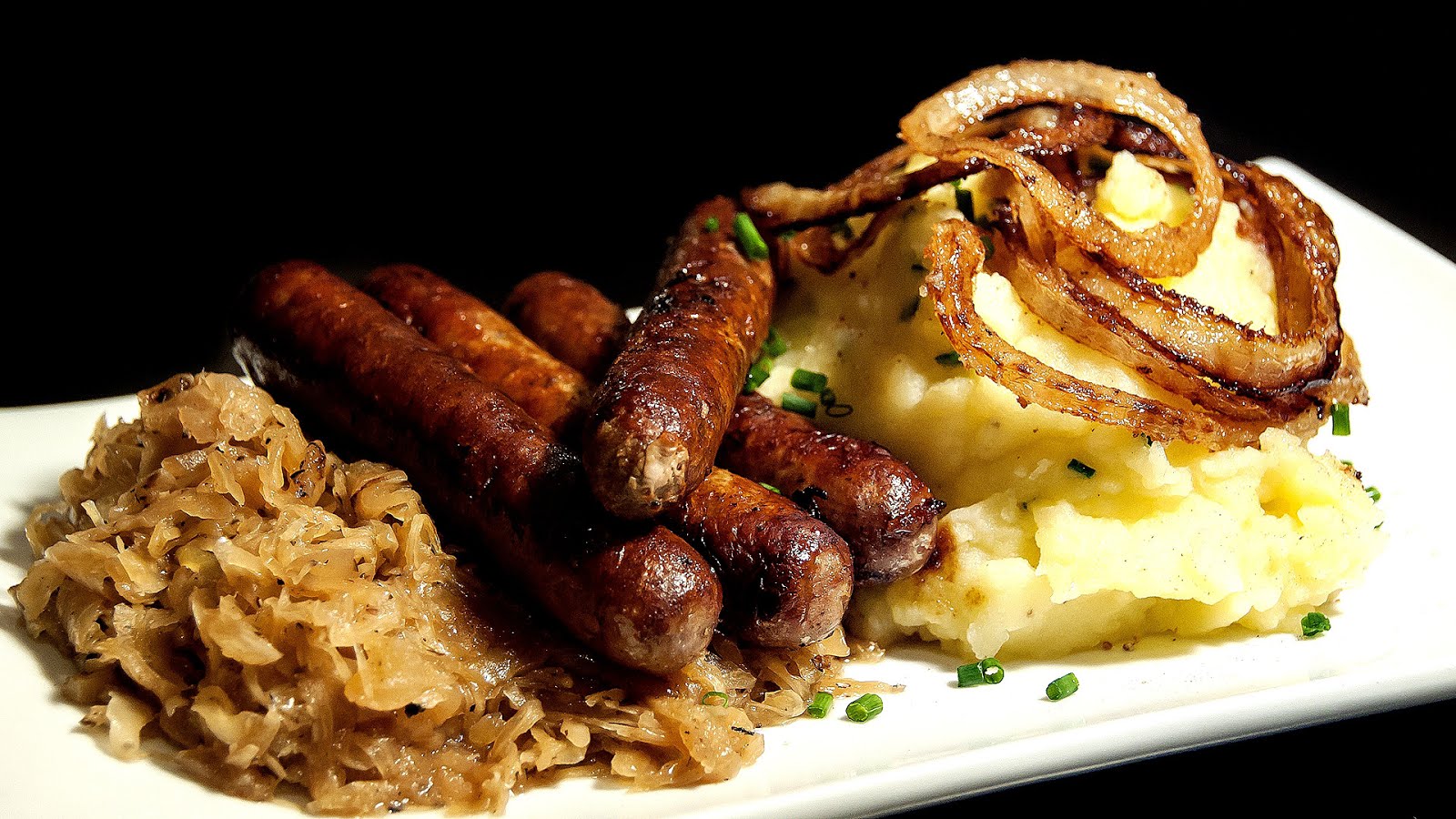 Bratwurst German Bratwurst Recipe German Choices