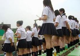 Inilah Fakta Para Pelajar Putri Jepang yang Ternyata Jarang Memakai Celana Dalam