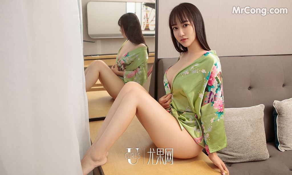 UGIRLS - Ai You Wu App No.887: Model Han Zhi Mei (韩 智 美) (40 photos)