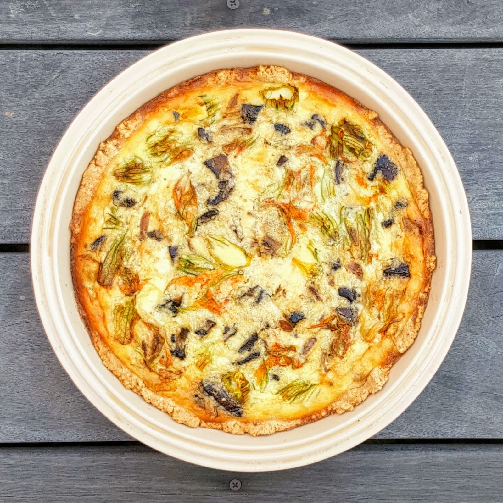 Keto mushroom quiche with zucchini blossoms {low carb}