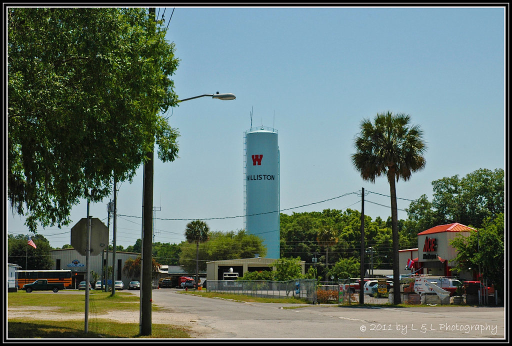 Florida Fotos Williston, Florida a tale of a town with two water