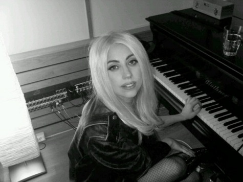 lady gaga without makeup and. New Lady Gaga - Born This Way