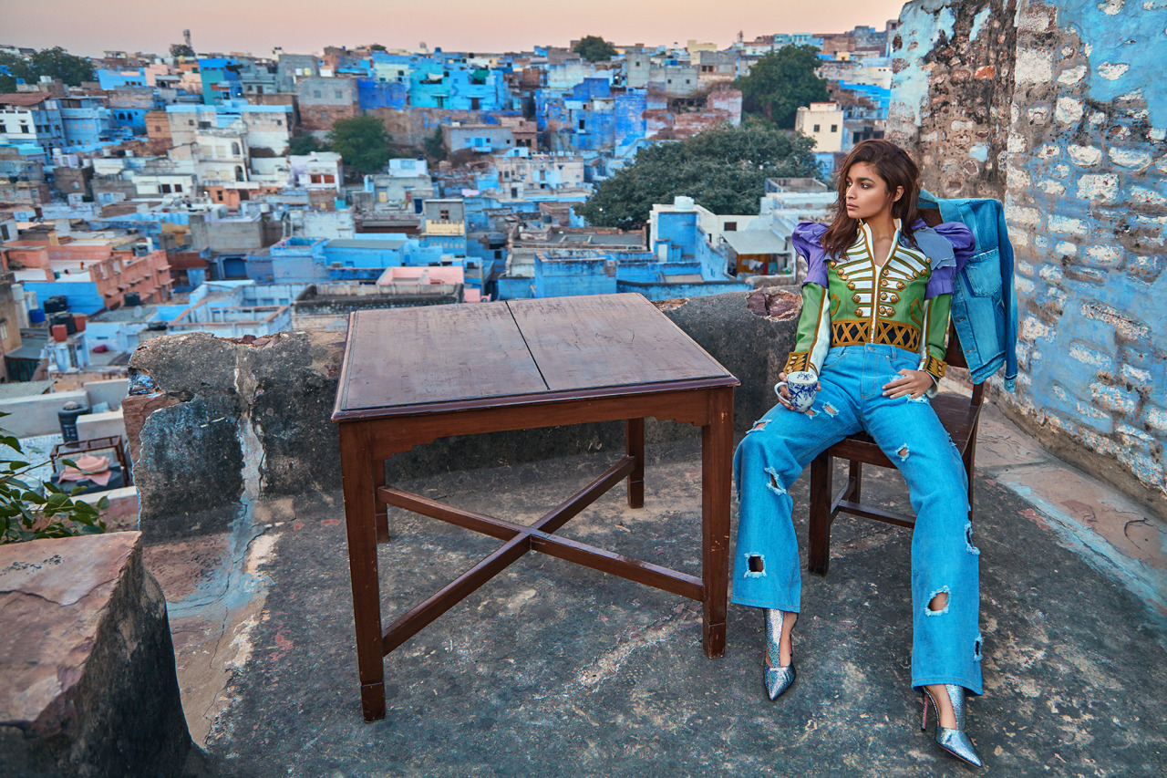 Alia Bhatt Sexy Photo-shoot For Vogue India February 2017