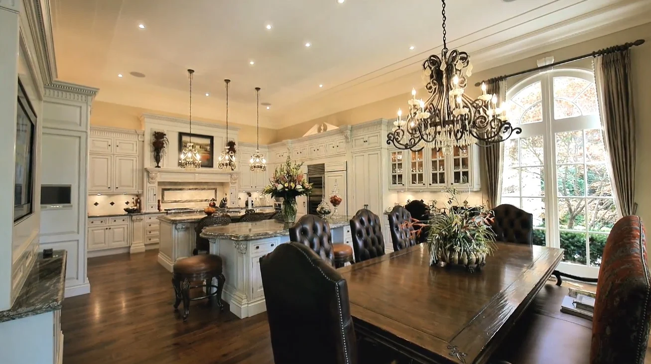 Luxury Mansion Interior Design Tour vs. 489 Lakeshore Road East, Oakville, ON - Sotheby's International Realty Canada