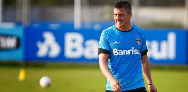 Diretor do Grêmio compara Cristian Rodriguez a Miss Brasil