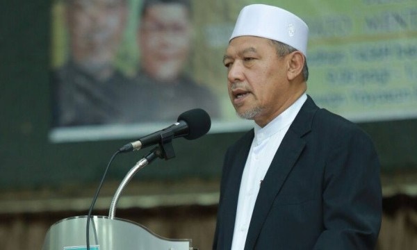 BACA! PBT Kelantan Keluar Undang-Undang Terbaru Buat Bukan Mahram Bonceng Motosikal, Berkeliaran Waktu Maghrib BACA! PBT Kelantan Keluar Undang-Undang Terbaru Buat Bukan Mahram Bonceng Motosikal, Berkeliaran Waktu Maghrib