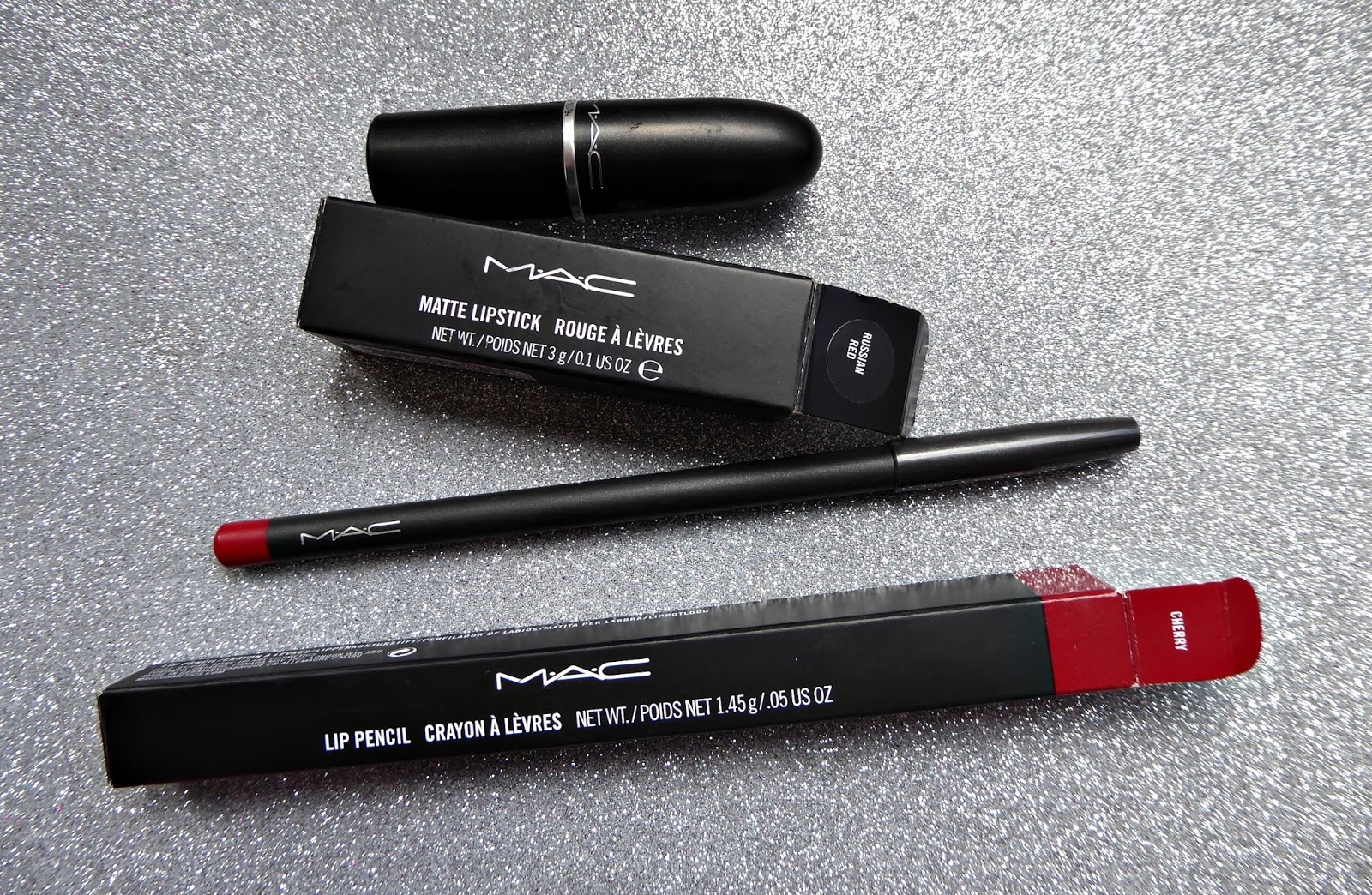 Russian Red de Mac, el rojo de labios perfecto. ¿Perfilador Cherry de Mac o Loreal"