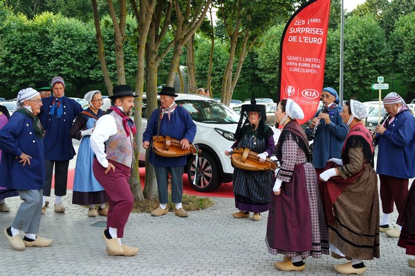 bourg-en-bresse visite nocturne théâtralisée danse folklorique