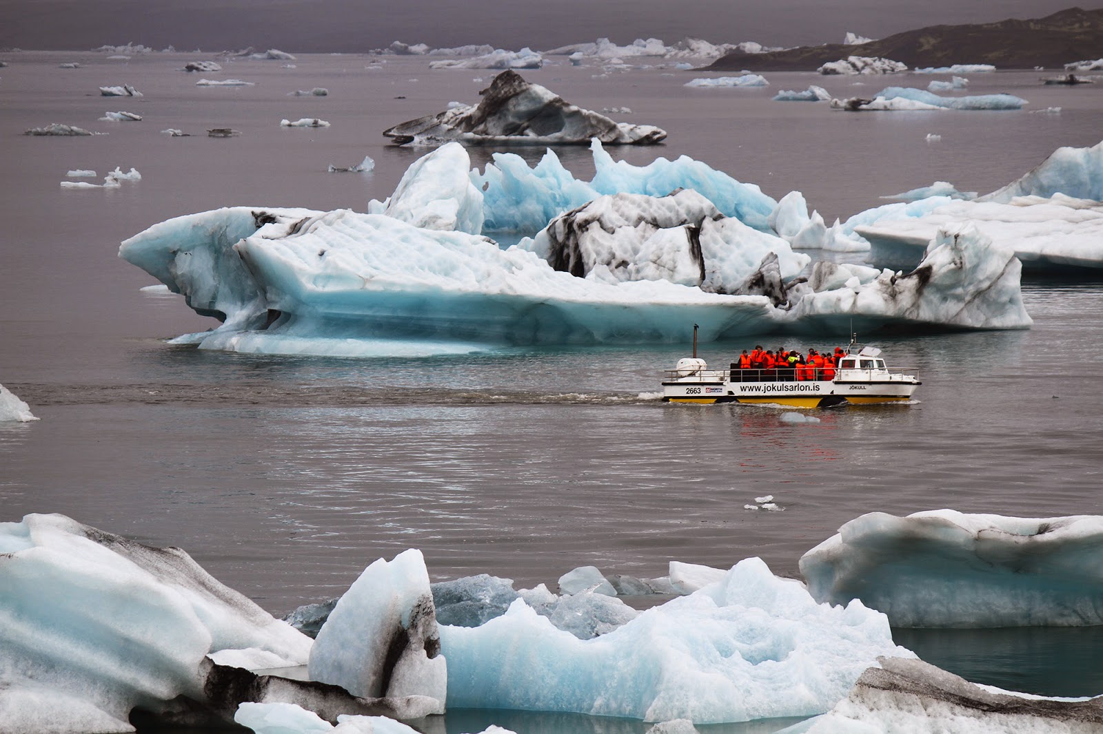 Visitar a lagoa de JOKULSARLÓN, um mar de icebergs à deriva | Islândia