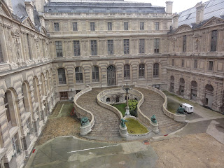 http://paris-historic-walks.blogspot.fr/